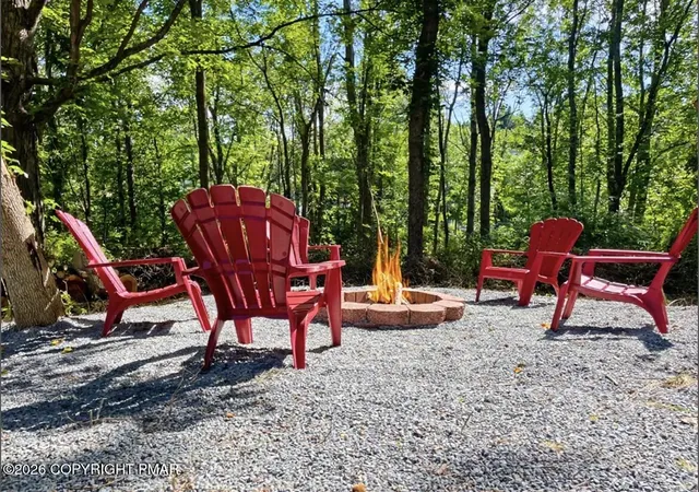 Photo 3 of Single family home for sale at 11 Meadowview Dr, Lake Ariel, PA 18436 | MLS# PM-143716 | Listing updated on 2026-09-07