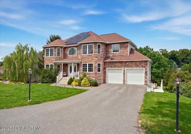 Photo 2 of Single family home for sale at 5515 Bridle Rd, Stroudsburg, PA 18360 | MLS# PM-143660 | Listing updated on 2026-09-02