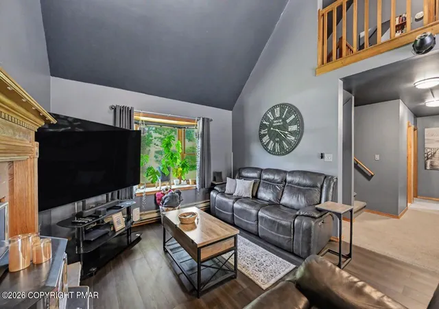 Photo 3 of Single family home for sale at 476 Bernadine Dr, Stroudsburg, PA 18360 | MLS# PM-143717 | Listing updated on 2026-09-10