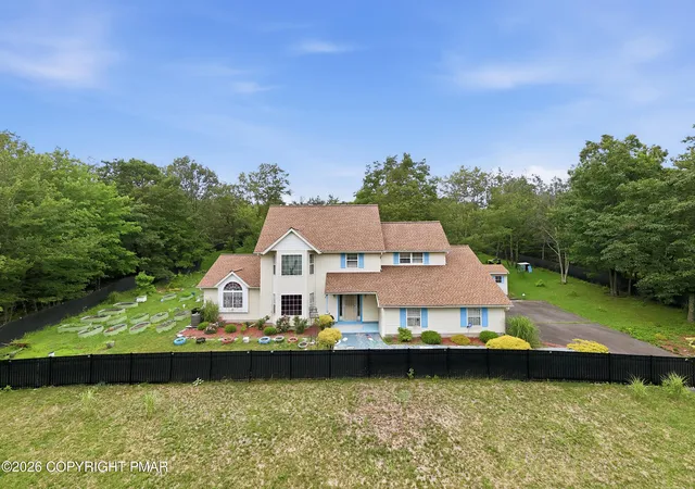 Photo 2 of Single family home for sale at 222 Martha Ln, Blakeslee, PA 18610 | MLS# PM-143664 | Listing updated on 2026-08-31