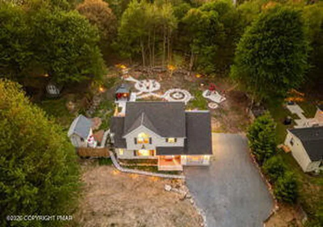 Photo 4 of Single family home for sale at 1143 Horizon Dr, Long Pond, PA 18334 | MLS# PM-143815 | Listing updated on 2026-09-06