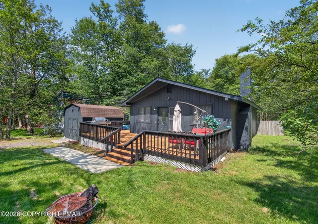 Photo 2 of Single family home for sale at 5671 Pembrook Dr, Tobyhanna, PA 18466 | MLS# PM-143714 | Listing updated on 2026-08-07