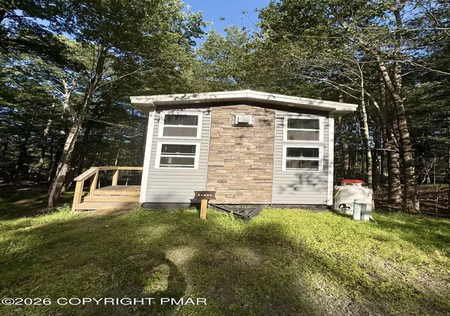 Photo 2 of Manufactured home for sale at 634 Swallow Ln, Gouldsboro, PA 18424 | MLS# PM-143690 | Listing updated on 2026-08-06