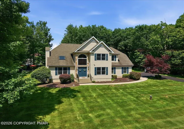 Photo 4 of Sale Pending at 1220 Overlook Ct, Saylorsburg, PA 18353 | MLS# PM-143819 | Listing updated on 2026-09-18