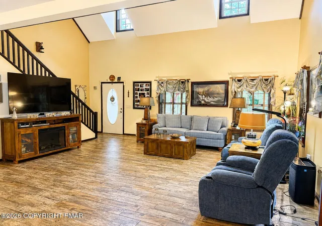 Photo 4 of Single family home for sale at 215 Maple Ridge Dr, Hawley, PA 18428 | MLS# PM-143772 | Listing updated on 2026-08-25