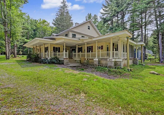 Photo 3 of Single family home for sale at 5241 Pocono Crst Rd, Pocono Pines, PA 18350 | MLS# PM-143940 | Listing updated on 2026-09-03