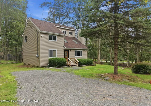 Photo 3 of Single family home for sale at 8482 Bumble Bee Way, Tobyhanna, PA 18466 | MLS# PM-143786 | Listing updated on 2026-09-04