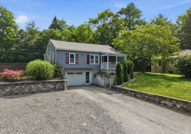 Photo 1 of Single family home for sale at 105 Periwinkle Ln, Stroudsburg, PA 18360 | MLS# PM-143784 | Listing updated on 2026-09-22