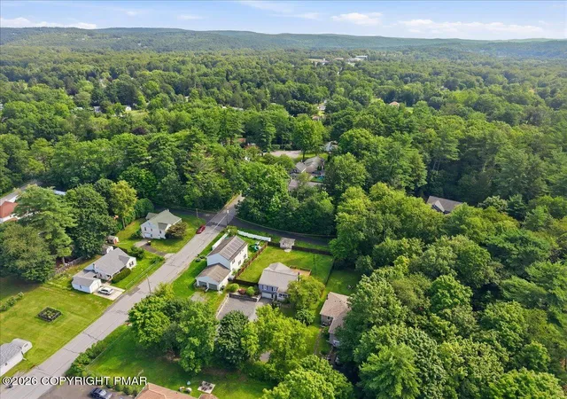 Photo 89 of Single family home for sale at 105 Periwinkle Ln, Stroudsburg, PA 18360 | MLS# PM-143784 | Listing updated on 2026-09-22