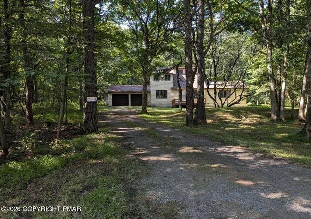 Photo 2 of Single family home for sale at 292 Cold Spring Dr, Jim Thorpe, PA 18229 | MLS# PM-143828 | Listing updated on 2026-09-06