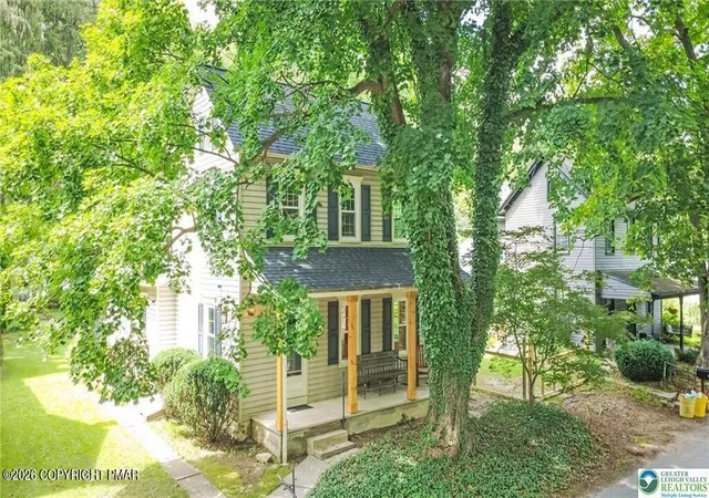 Photo 3 of Single family home for sale at 100 Creek Rd, Bangor, PA 18013 | MLS# PM-143816 | Listing updated on 2026-09-04