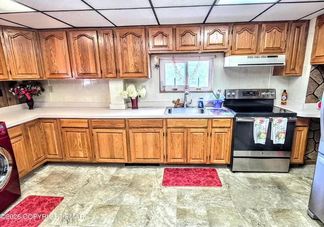 Photo 4 of Sale Pending at 729 N 1st Street, Lehighton, PA 18235 | MLS# PM-143858 | Listing updated on 2026-08-19