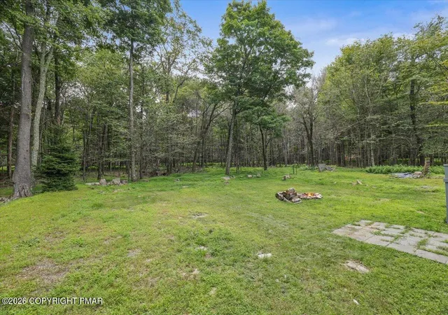 Photo 5 of Single family home for sale at 1065 Breezewood Dr, Newfoundland, PA 18445 | MLS# PM-143843 | Listing updated on 2026-09-06