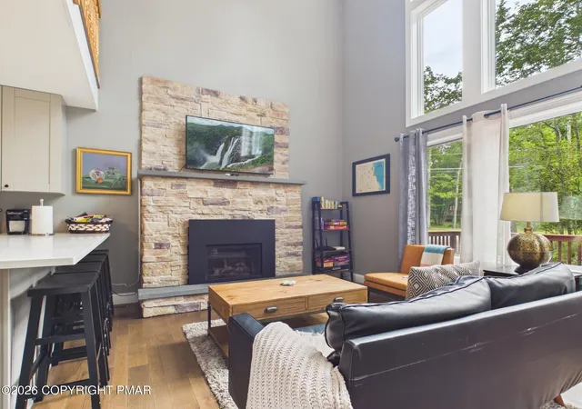 Photo 3 of Sale Pending at 312 Outer Dr, Pocono Lake, PA 18347 | MLS# PM-143851 | Listing updated on 2026-09-15