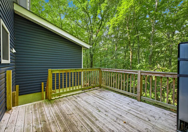 Photo 2 of Single family home for sale at 387 Canterbury Rd, Bushkill, PA 18324 | MLS# PM-143872 | Listing updated on 2026-08-14