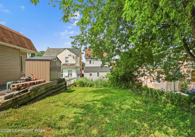 Photo 2 of Sale Pending at 148 Monroe St, Freemansburg, PA 18017 | MLS# PM-143866 | Listing updated on 2026-09-12