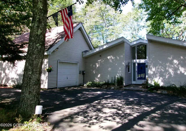 Photo 1 of Single family home for sale at 1231 Kilmer Rd, Tobyhanna, PA 18466 | MLS# PM-144233 | Listing updated on 2026-08-26