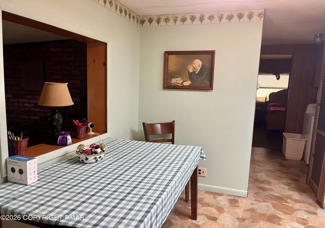 Photo 4 of Manufactured home for sale at 211 Baabe Ln, Stroudsburg, PA 18360 | MLS# PM-144078 | Listing updated on 2026-09-30
