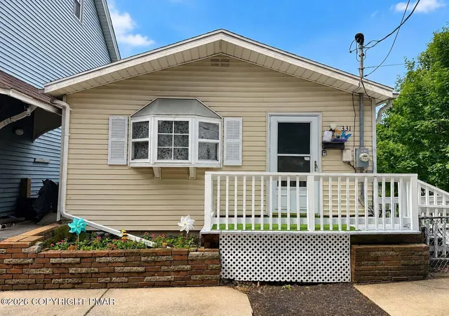Photo 1 of Single family home for sale at 331 W Water St, Lansford, PA 18232 | MLS# PM-143886 | Listing updated on 2026-08-17