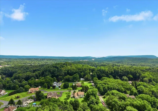 Photo 52 of Sale Pending at 5401 Shelbrooke Dr, Stroudsburg, PA 18360 | MLS# PM-143907 | Listing updated on 2026-08-24