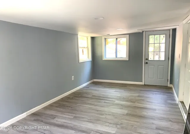 Photo 2 of Manufactured home for sale at 171 Green Mountain Dr, East Stroudsburg, PA 18302 | MLS# PM-143922 | Listing updated on 2026-09-16