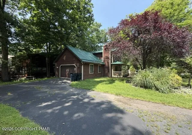 Photo 2 of Sale Pending at 212 Bear Run Dr, Drums, PA 18222 | MLS# PM-143911 | Listing updated on 2026-08-20