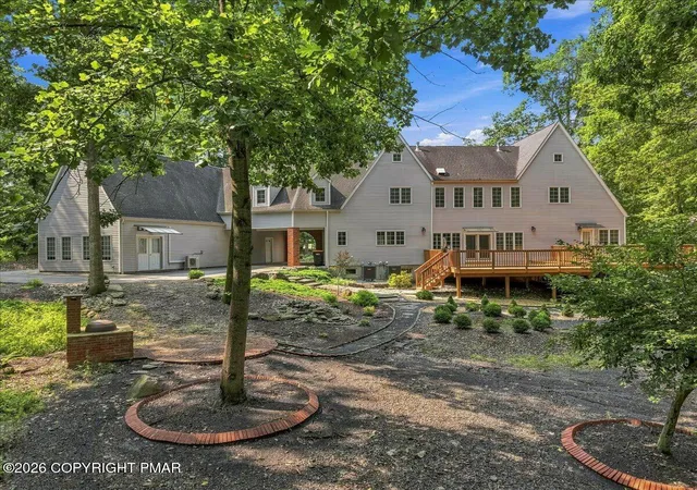 Photo 2 of Single family home for sale at 213 Escoll Dr, East Stroudsburg, PA 18301 | MLS# PM-143935 | Listing updated on 2026-08-14