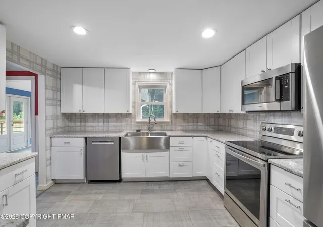 Photo 2 of Sale Pending at 40 Park Ridge Dr, Shickshinny, PA 18655 | MLS# PM-144172 | Listing updated on 2026-09-09