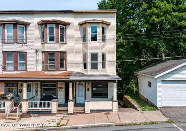 Photo 1 of Single family home for sale at 505 E Ridge St, Lansford, PA 18232 | MLS# PM-143926 | Listing updated on 2026-08-14