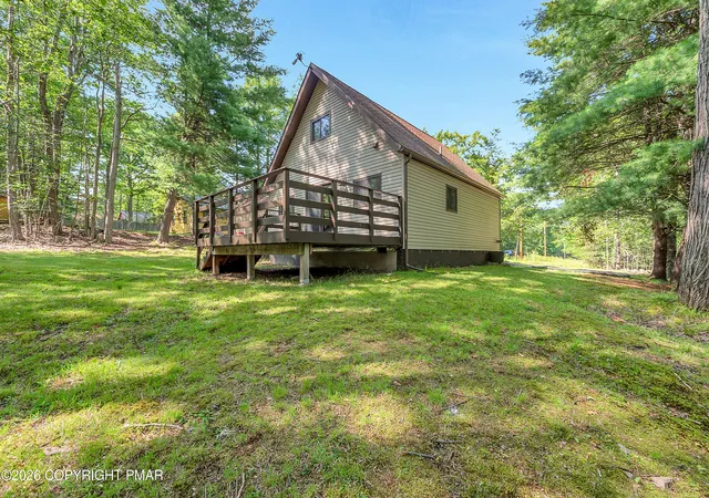 Photo 4 of Sale Pending at 26 Fir Ln, Gouldsboro, PA 18424 | MLS# PM-143925 | Listing updated on 2026-10-20