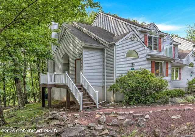 Photo 2 of Condo for sale at 106 Laurelwoods Dr, Lake Harmony, PA 18624 | MLS# PM-143960 | Listing updated on 2026-09-19