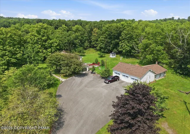 Photo 3 of Sale Pending at 256 Craigs Meadow Rd, East Stroudsburg, PA 18301 | MLS# PM-144054 | Listing updated on 2026-09-22