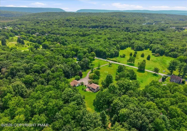 Photo 3 of Sale Pending at 256 Craigs Meadow Rd, East Stroudsburg, PA 18301 | MLS# PM-144054 | Listing updated on 2026-09-22