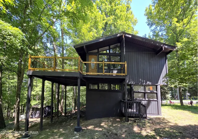 Photo 2 of Single family home for sale at 101 Gum Ter, Greentown, PA 18426 | MLS# PM-143980 | Listing updated on 2026-08-26
