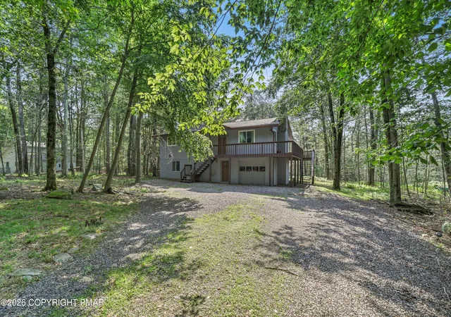 Photo 4 of Single family home for sale at 19 Conservancy Ct, Gouldsboro, PA 18424 | MLS# PM-143985 | Listing updated on 2026-10-12