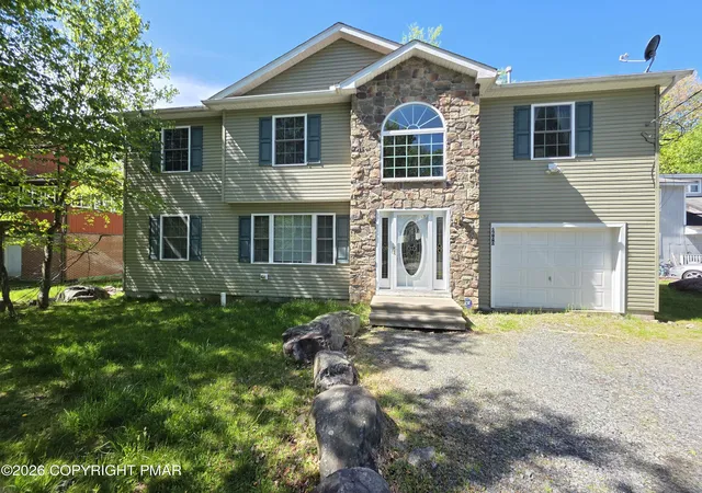 Photo 1 of Single family home for sale at 7470 Leila Ct, Tobyhanna, PA 18466 | MLS# PM-144053 | Listing updated on 2026-08-23