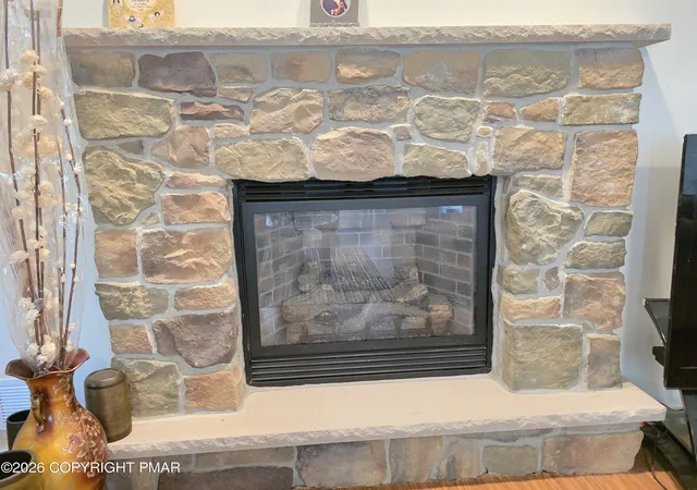 Photo 4 of Sale Pending at 7470 Leila Ct, Tobyhanna, PA 18466 | MLS# PM-144053 | Listing updated on 2026-09-17