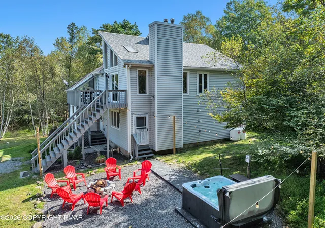 Photo 2 of Single family home for sale at 623 Scenic Dr, Albrightsville, PA 18210 | MLS# PM-144088 | Listing updated on 2026-08-20