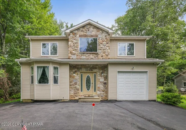 Photo 1 of Single family home for sale at 122 Tamarack Trl, Pocono Summit, PA 18346 | MLS# PM-144089 | Listing updated on 2026-08-21