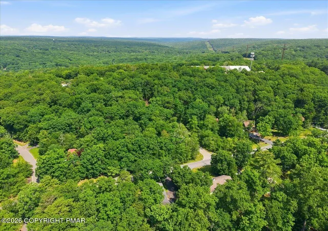 Photo 58 of Single family home for sale at 198 Edinburgh Rd, Bushkill, PA 18324 | MLS# PM-144030 | Listing updated on 2026-09-02