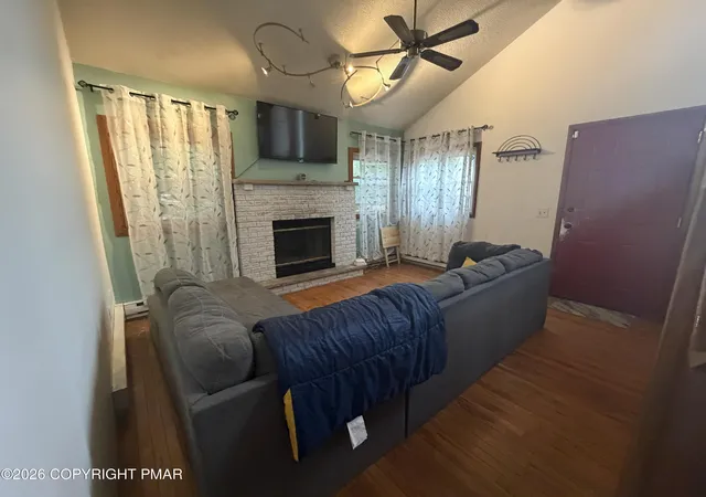 Photo 4 of Single family home for sale at 7642 Rainbow Dr, Tobyhanna, PA 18466 | MLS# PM-144073 | Listing updated on 2026-09-22