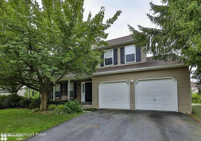 Photo 2 of Single family home for sale at 1500 Windmill Ln, Breinigsville, PA 18031 | MLS# PM-144123 | Listing updated on 2026-09-06