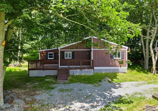 Photo 23 of Sale Pending at 4774 Pine Ridge Dr W, Bushkill, PA 18324 | MLS# PM-144031 | Listing updated on 2026-09-02