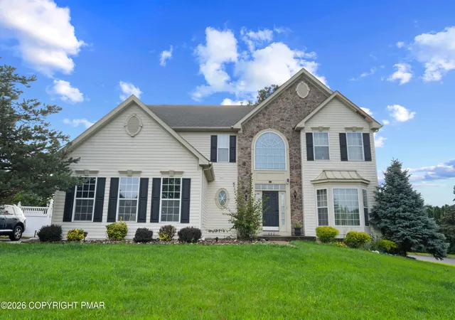 Photo 3 of Single family home for sale at 202 Lower Way Rd, Easton, PA 18045 | MLS# PM-144057 | Listing updated on 2026-09-12