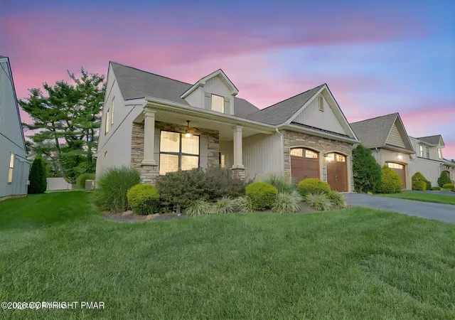 Photo 2 of Single family home for sale at 3551 Daylily Dr, Emmaus, PA 18049 | MLS# PM-144279 | Listing updated on 2026-09-09