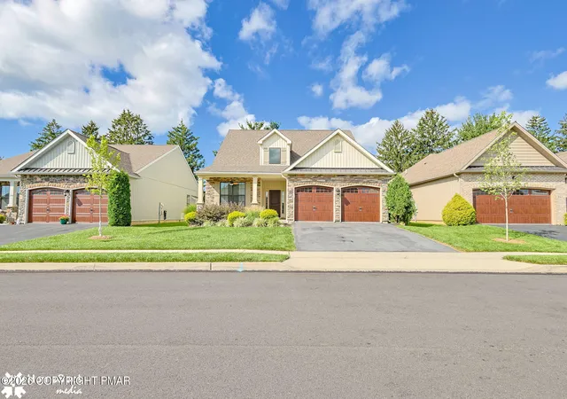 Photo 2 of Single family home for sale at 3551 Daylily Dr, Emmaus, PA 18049 | MLS# PM-144279 | Listing updated on 2026-09-09