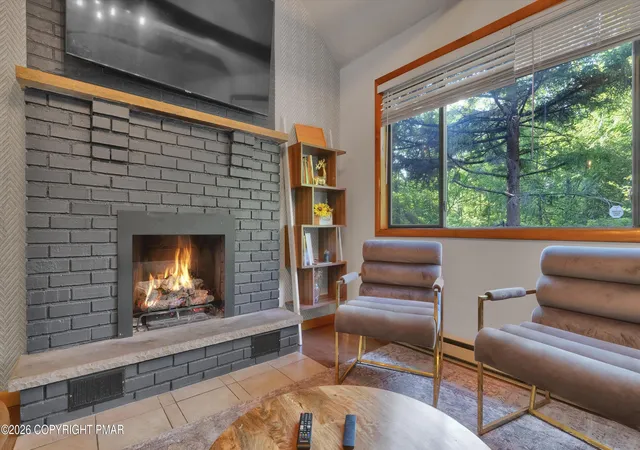 Photo 28 of Single family home for sale at 415 Minsi Trl W, Long Pond, PA 18334 | MLS# PM-144095 | Listing updated on 2026-08-23