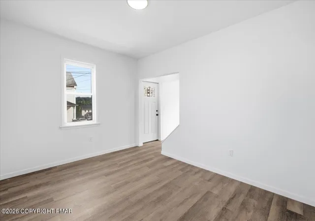 Photo 4 of Single family home for sale at 315 Blaine St, Bangor, PA 18013 | MLS# PM-144100 | Listing updated on 2026-09-15