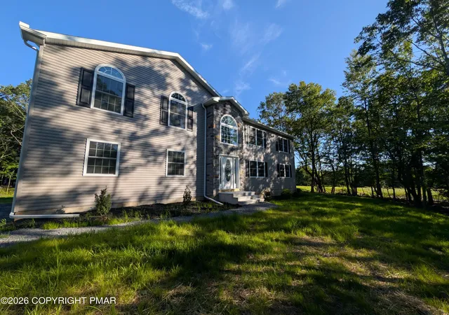 Photo 3 of Single family home for sale at 119 Bass Ct, Canadensis, PA 18325 | MLS# PM-144127 | Listing updated on 2026-08-31