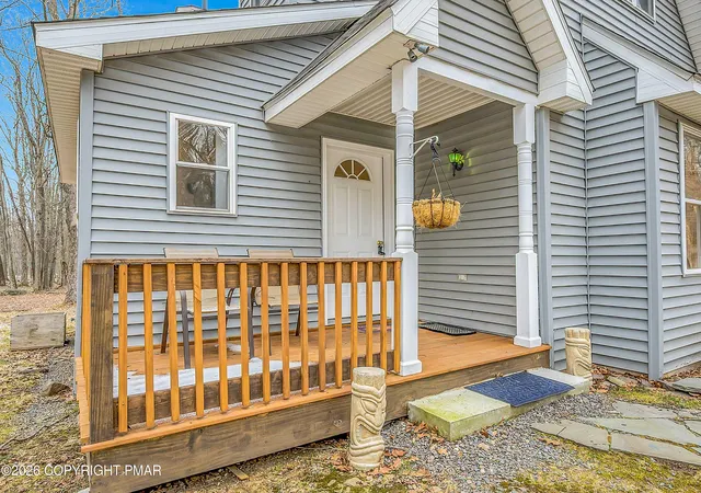 Photo 4 of Single family home for sale at 1505 Lake Ln, Pocono Lake, PA 18347 | MLS# PM-144103 | Listing updated on 2026-08-25